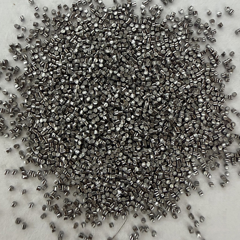 Carbon steel shots specification: 45#, Diameter: 0.6mm